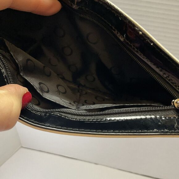 PANDORA‎ Embossed Patent Black & White Clutch Wallet Wristlet Cosmetic Zip Purse - Picture 4 of 7